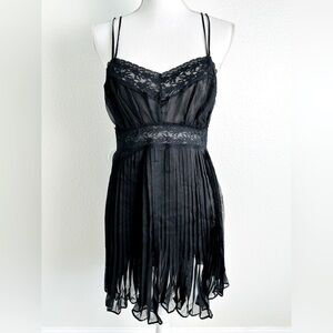 Savage X FENTY Black Lace Baby Doll Lingerie Size Large